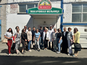 Знакомимся с АО "Макфа"